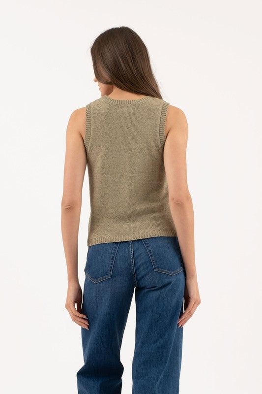 Sleeveless Crew Sweater Top - shopminnoe